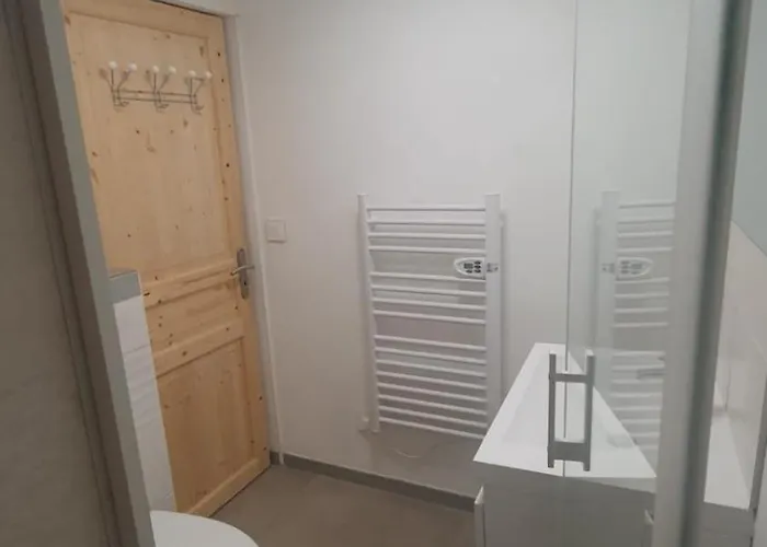 Lacustrebnb