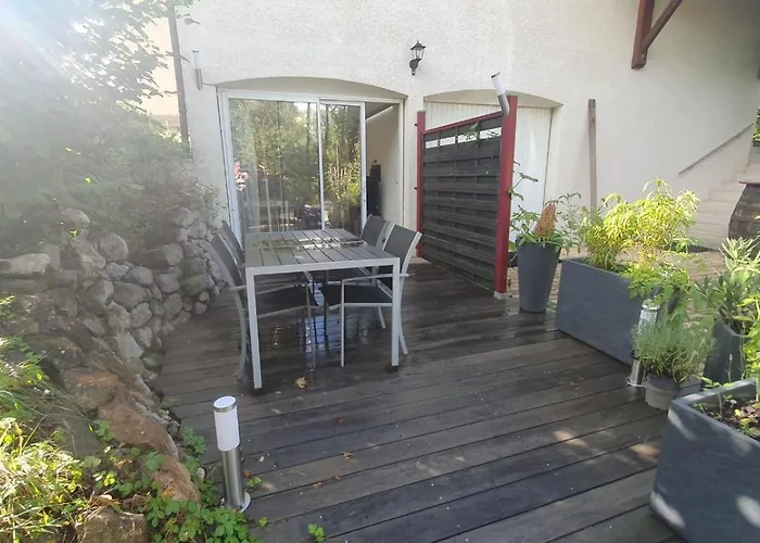 Lacustrebnb *